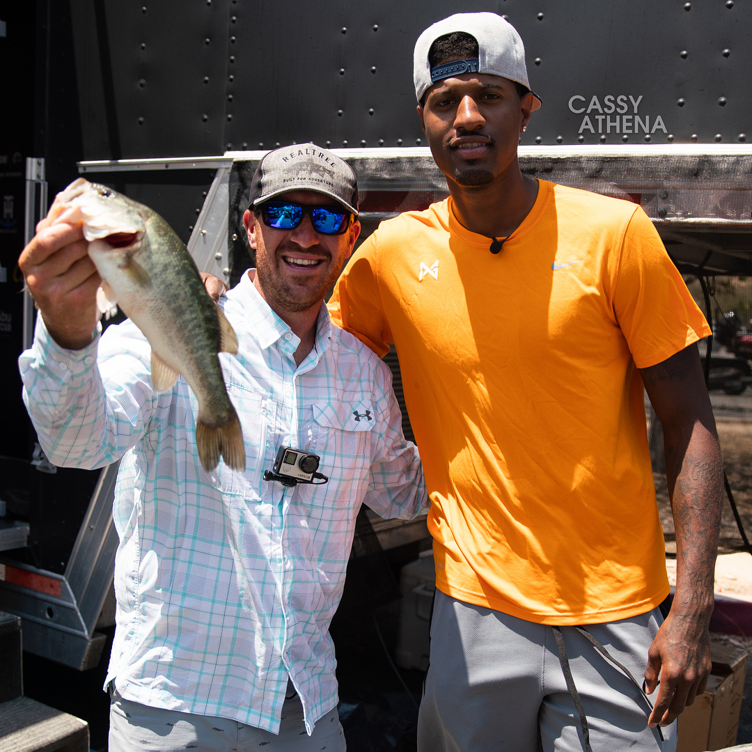 每体：拜仁等队开始竞争哈姆扎，但球员希望加盟巴萨（每体：拜仁等队加入哈姆扎争夺战，球员更倾向加盟巴萨）