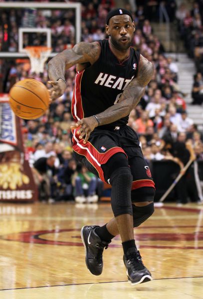 骑友称4万多小布骑行时后叉断裂 想知道断裂原因（骑友爆料4万多元小布骑行中后叉断裂 盼查明原因）