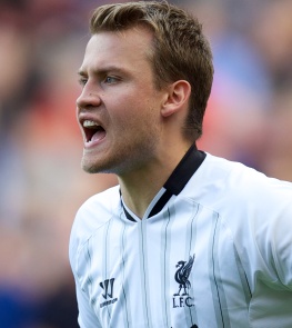 加帅：正改进多夫比克的一些弱点；队长会给出场次数最多球员（加帅：正针对多夫比克短板进行打磨；队长袖标将授予出场最多的球员）