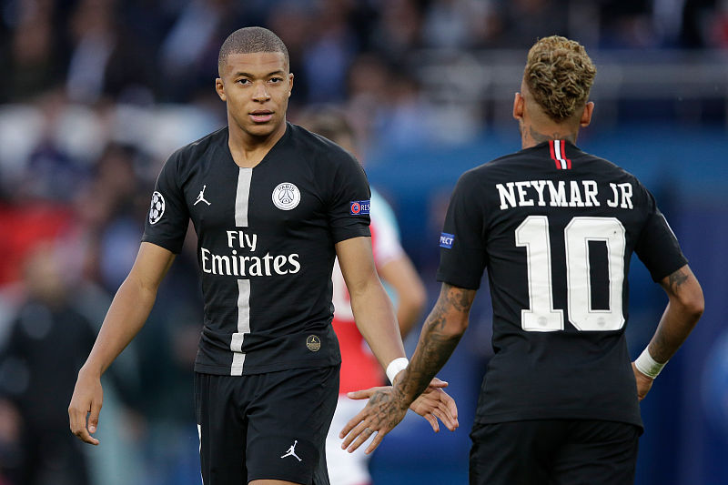 快船总裁弗兰克揽责：我为快船的糟糕战绩承担责任，没人责怪保罗