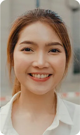 我们的 创意团队 - 问鼎H5